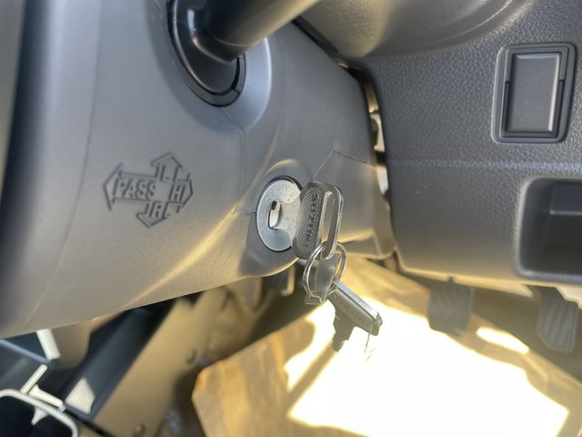 Suzuki CARRY TRUCK 2023-07 7024-29