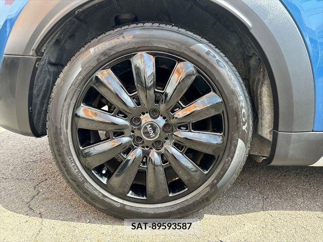 Bmw MINI 2018-02 228011-17