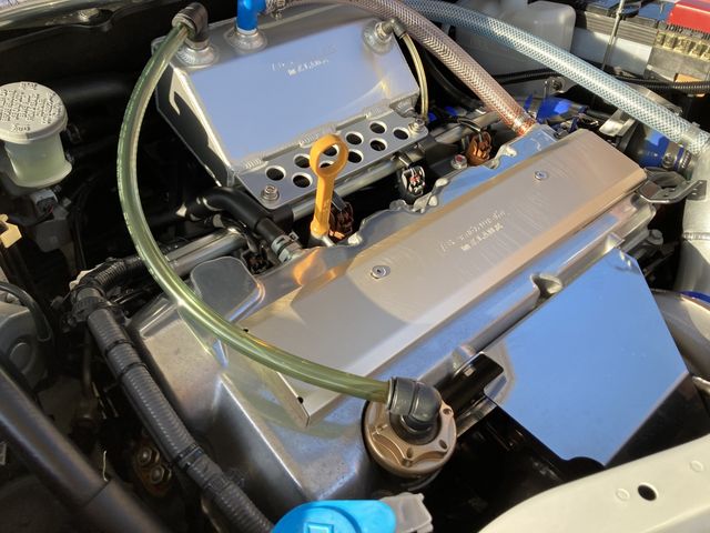 Suzuki SWIFT 2013-02 180964-26