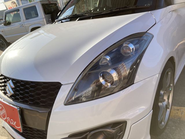 Suzuki SWIFT 2013-02 180964-14