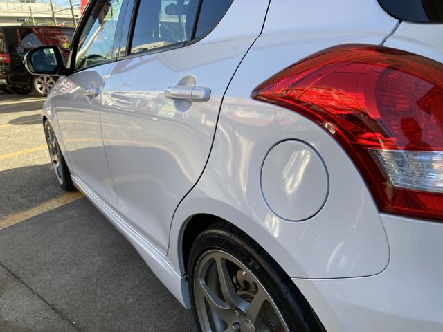 Suzuki SWIFT 2013-02 180964-11