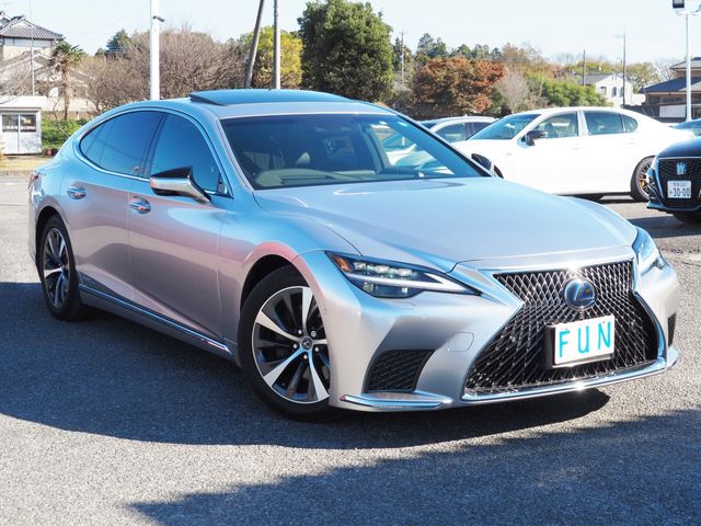 Lexus LS 2020-11 187263-2