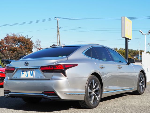 Lexus LS 2020-11 187263-4
