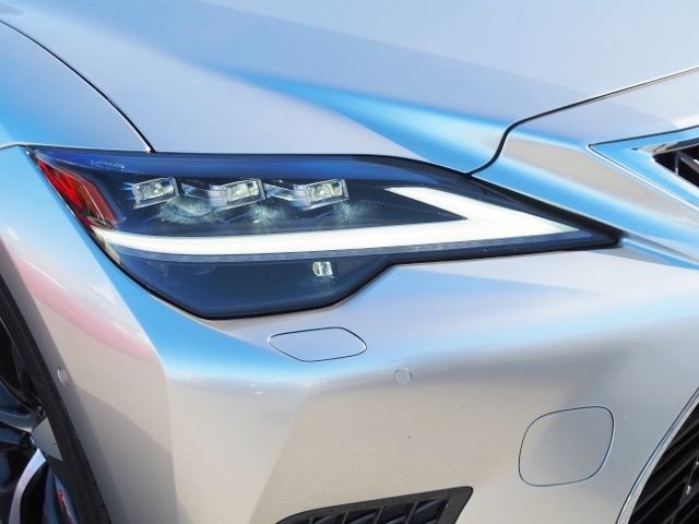 Lexus LS 2020-11 187263-7
