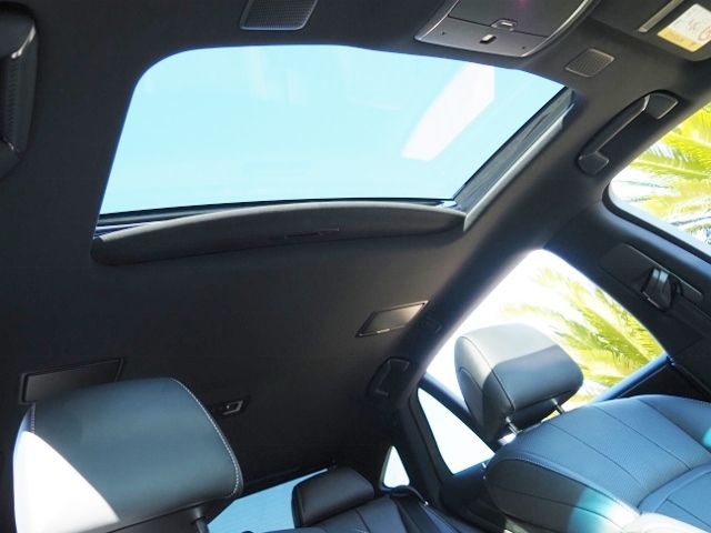 Lexus LS 2020-11 187263-9