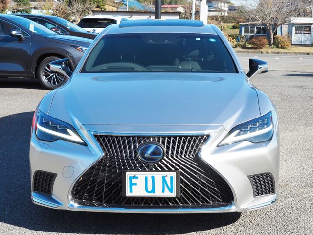 Lexus LS 2020-11 187263-1