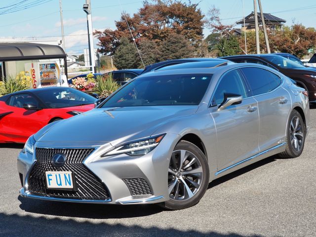 Lexus LS 2020-11 187263-3