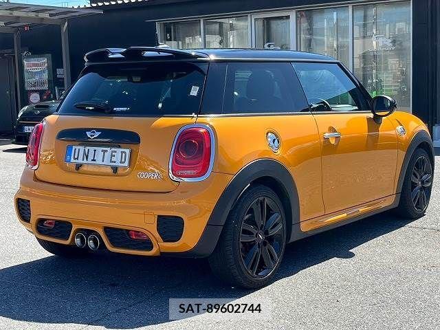 Bmw MINI 2015-02 240771-12