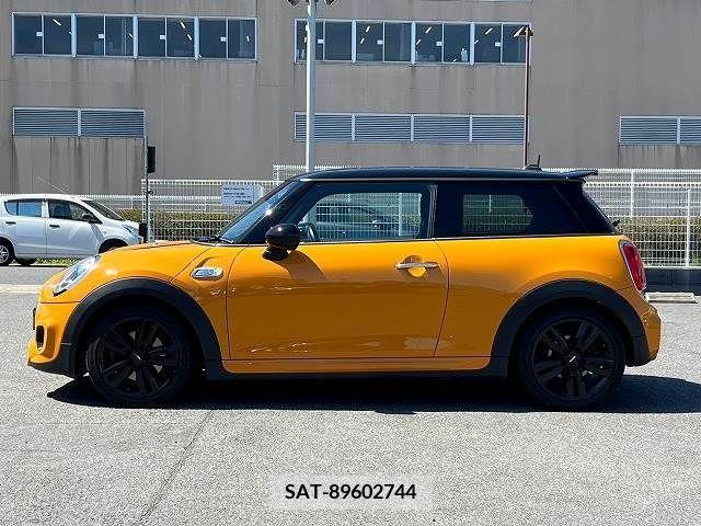Bmw MINI 2015-02 240771-15