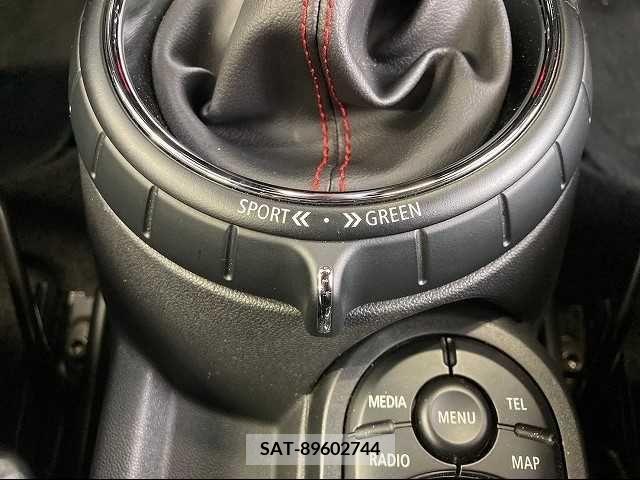 Bmw MINI 2015-02 240771-7