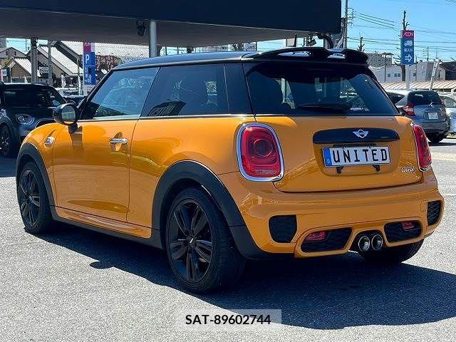 Bmw MINI 2015-02 240771-14