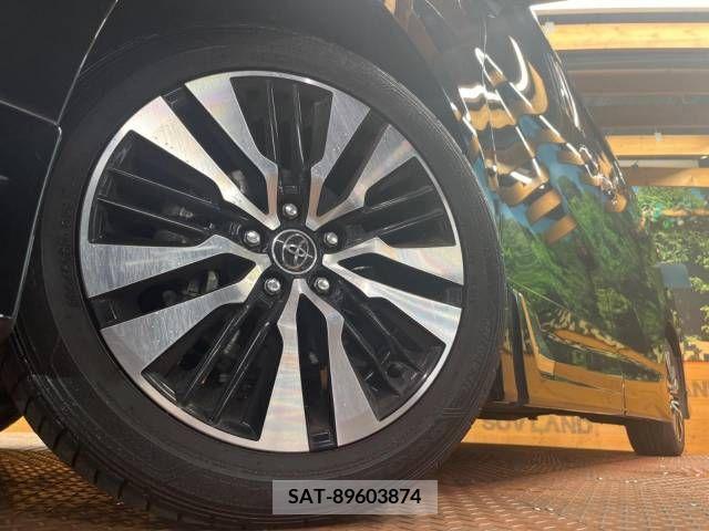 Toyota ALPHARD 2018-12 389001-15