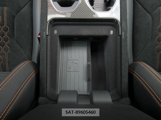 Lamborghini URUS 2024-02 321311-28