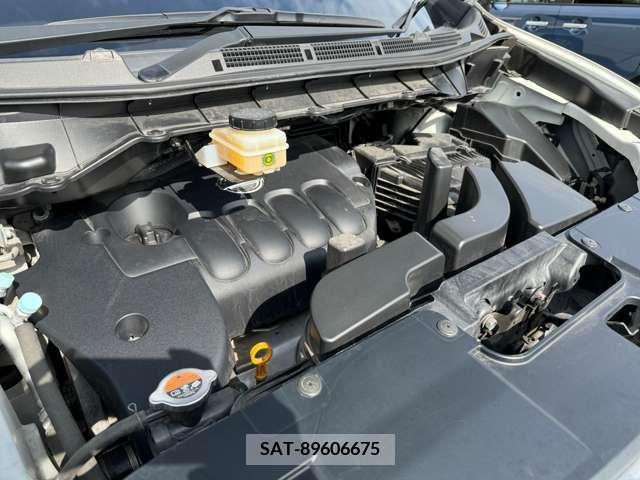 Nissan ELGRAND 2018-10 373539-9