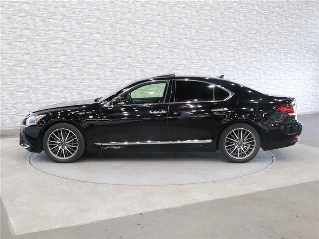 Lexus LS 2012-12 2420-7