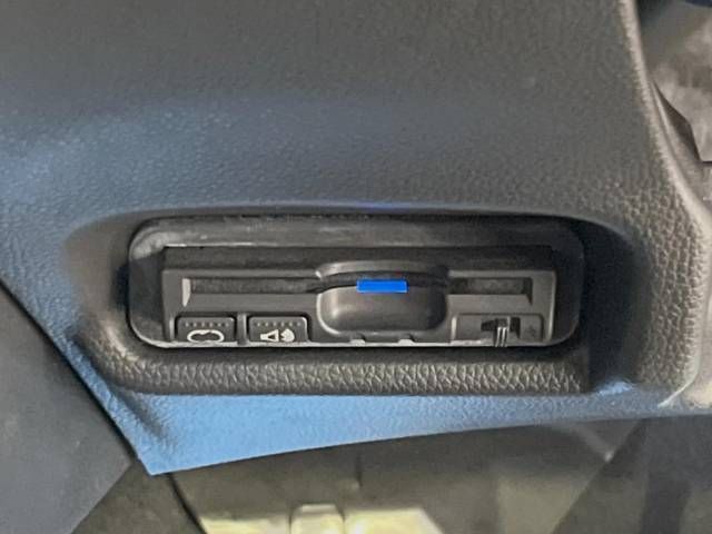 Honda FIT HYBRID 2014-01 15592-5