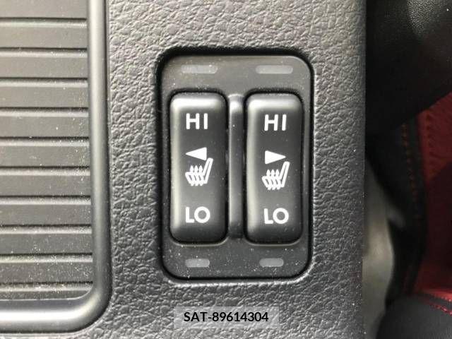 Subaru WRX STI 2019-02 290233-9