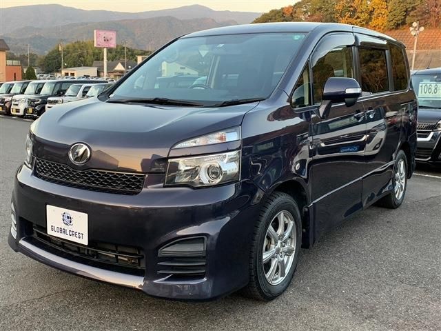 Toyota VOXY 2013-06 188393-8