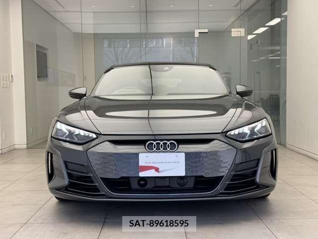 Audi E-TRON 2023-10 317951-2