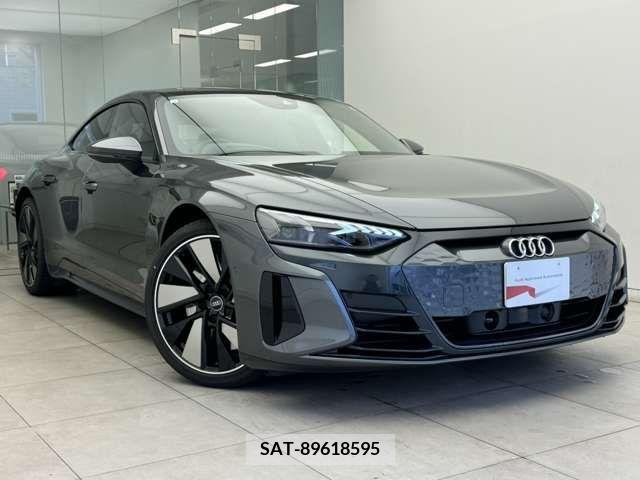 Audi E-TRON 2023-10 317951-4