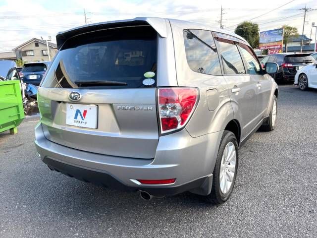 Subaru FORESTER 2011-03 183470-18