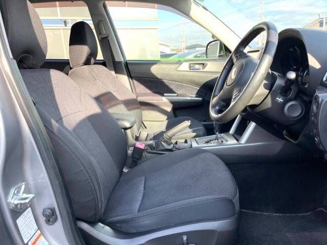 Subaru FORESTER 2011-03 183470-12