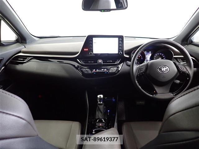 Toyota C-HR 2022-07 349211-10