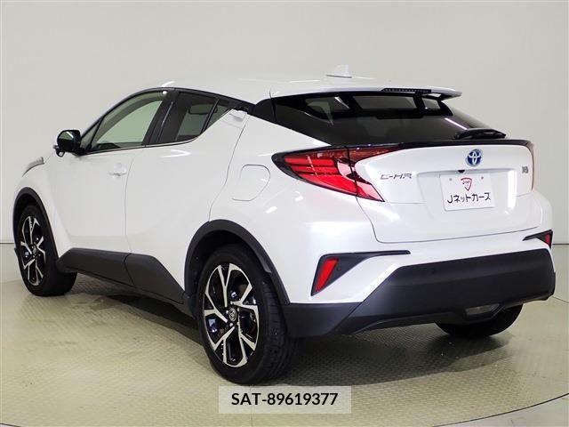 Toyota C-HR 2022-07 349211-6