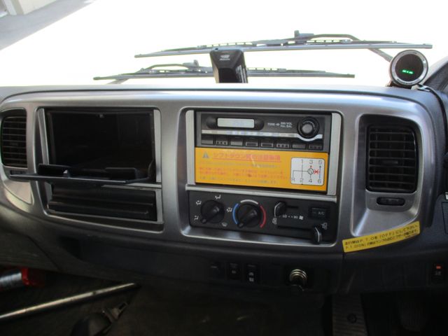 Hino RANGER 2017-05 3335-16