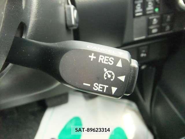 Toyota ROOMY 2019-12 348778-3