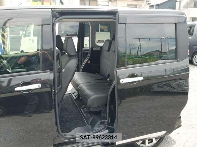 Toyota ROOMY 2019-12 348778-11