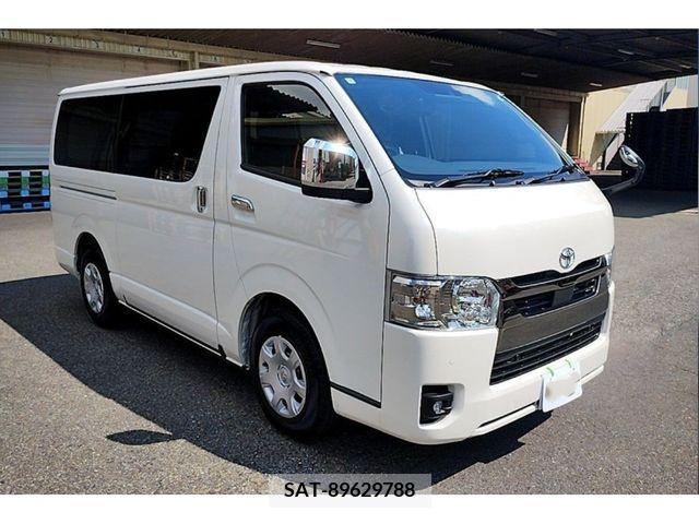 Toyota HIACE VAN 2024-07 414572-3