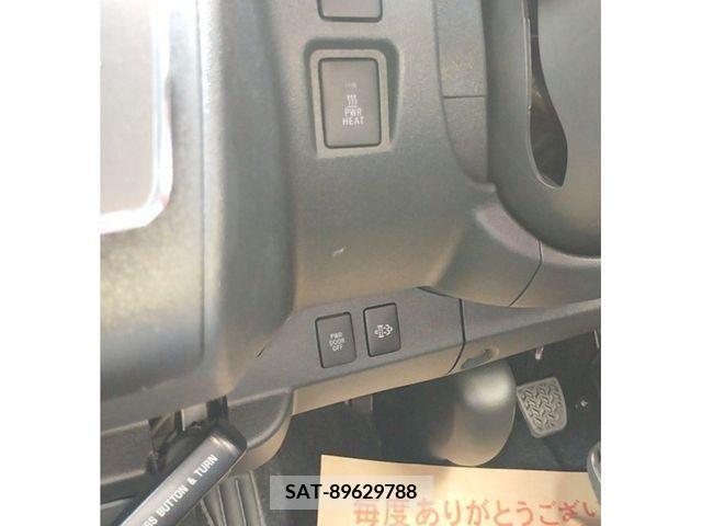 Toyota HIACE VAN 2024-07 414572-9