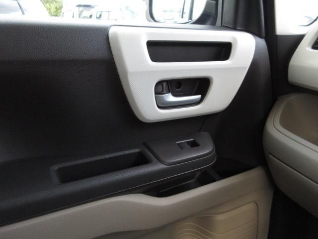 Honda N BOX 2019-09 12834-29
