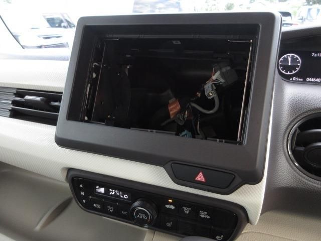 Honda N BOX 2019-09 12834-25
