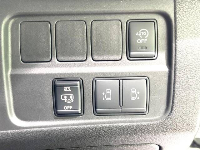 Nissan SERENA 2018-12 196762-5