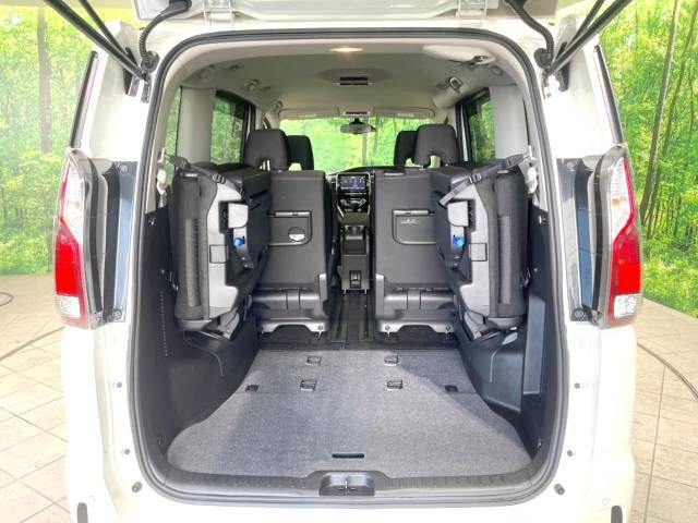 Nissan SERENA 2018-12 196762-11
