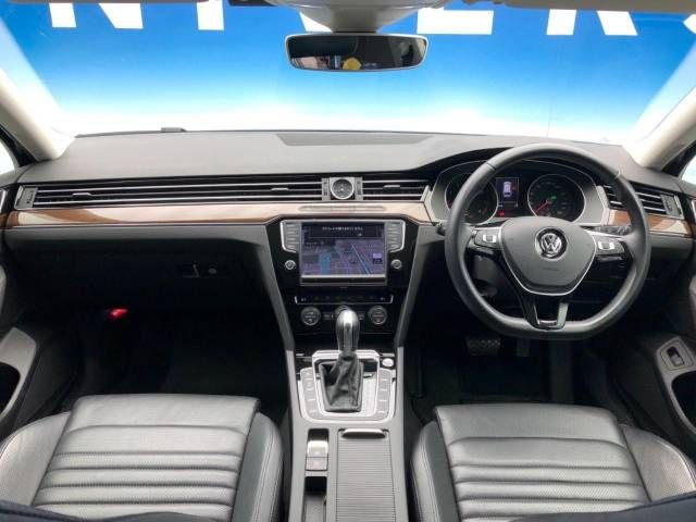 VolksWagen PASSAT VARIANT 2016-09 187433-1