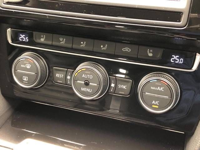 VolksWagen PASSAT VARIANT 2016-09 187433-4