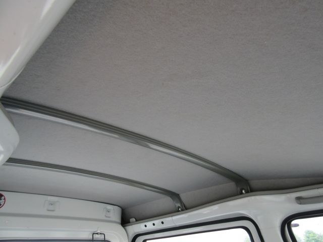 Daihatsu HIJET VAN 2016-05 18165-28