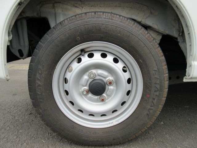 Daihatsu HIJET VAN 2016-05 18165-20