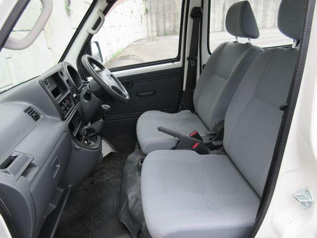 Daihatsu HIJET VAN 2016-05 18165-25