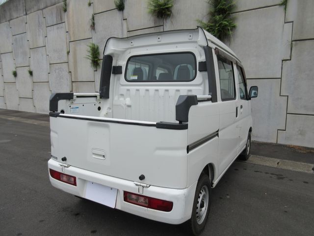 Daihatsu HIJET VAN 2016-05 18165-15