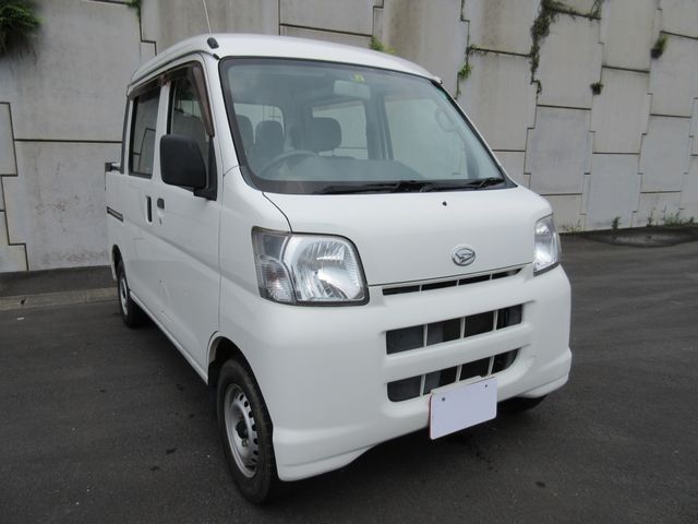Daihatsu HIJET VAN 2016-05 18165-6