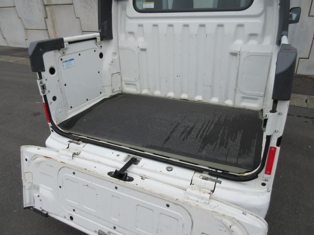 Daihatsu HIJET VAN 2016-05 18165-18