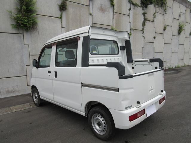 Daihatsu HIJET VAN 2016-05 18165-14