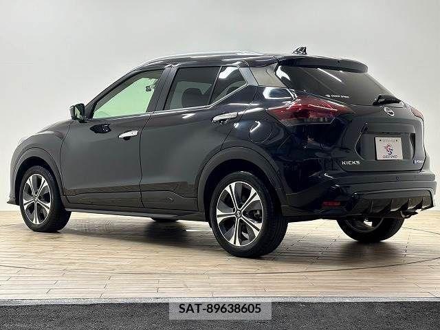 Nissan KICKS 2021-07 362276-16