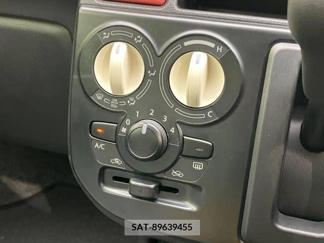 Suzuki ALTO 2018-03 355801-6