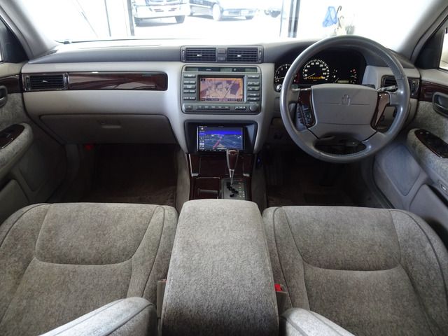 Toyota CROWN MAJESTA 1999-11 24626-6