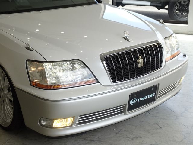 Toyota CROWN MAJESTA 1999-11 24626-11